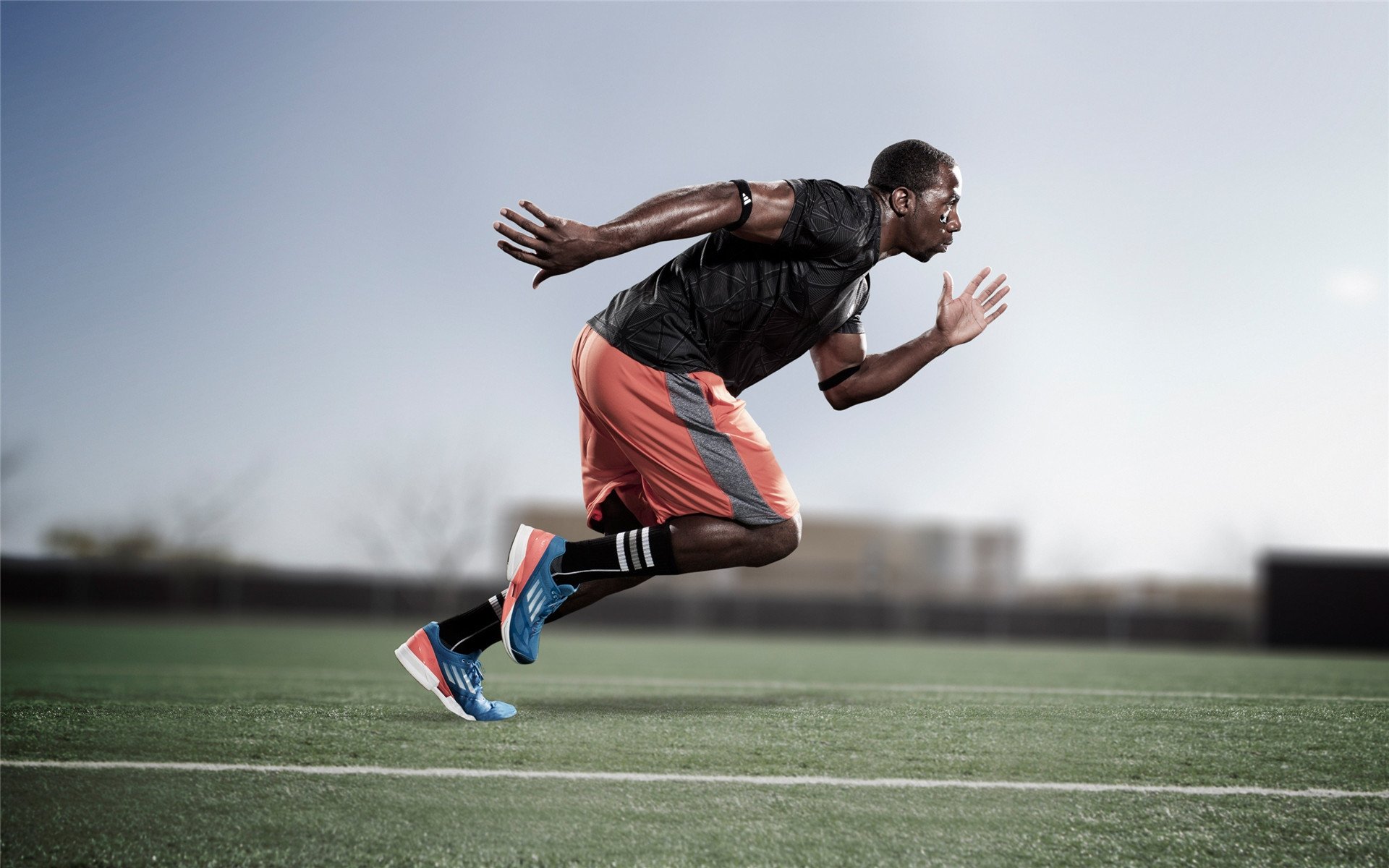 拉亚个人能力完全展现，巴西强压尤文—门神闪耀与桑巴军团的战术压制